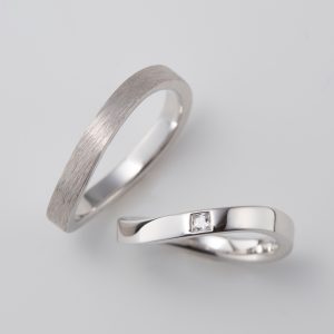 プリンセスカット 結婚指輪