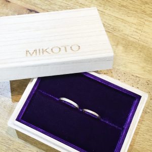 鶴 mikoto 納品ケース