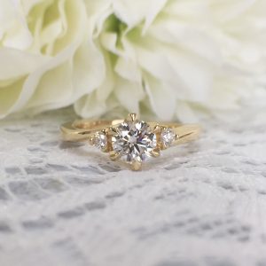 ゴールド　婚約指輪　オーダーメイド