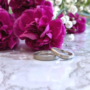 デザイン違い 結婚指輪
