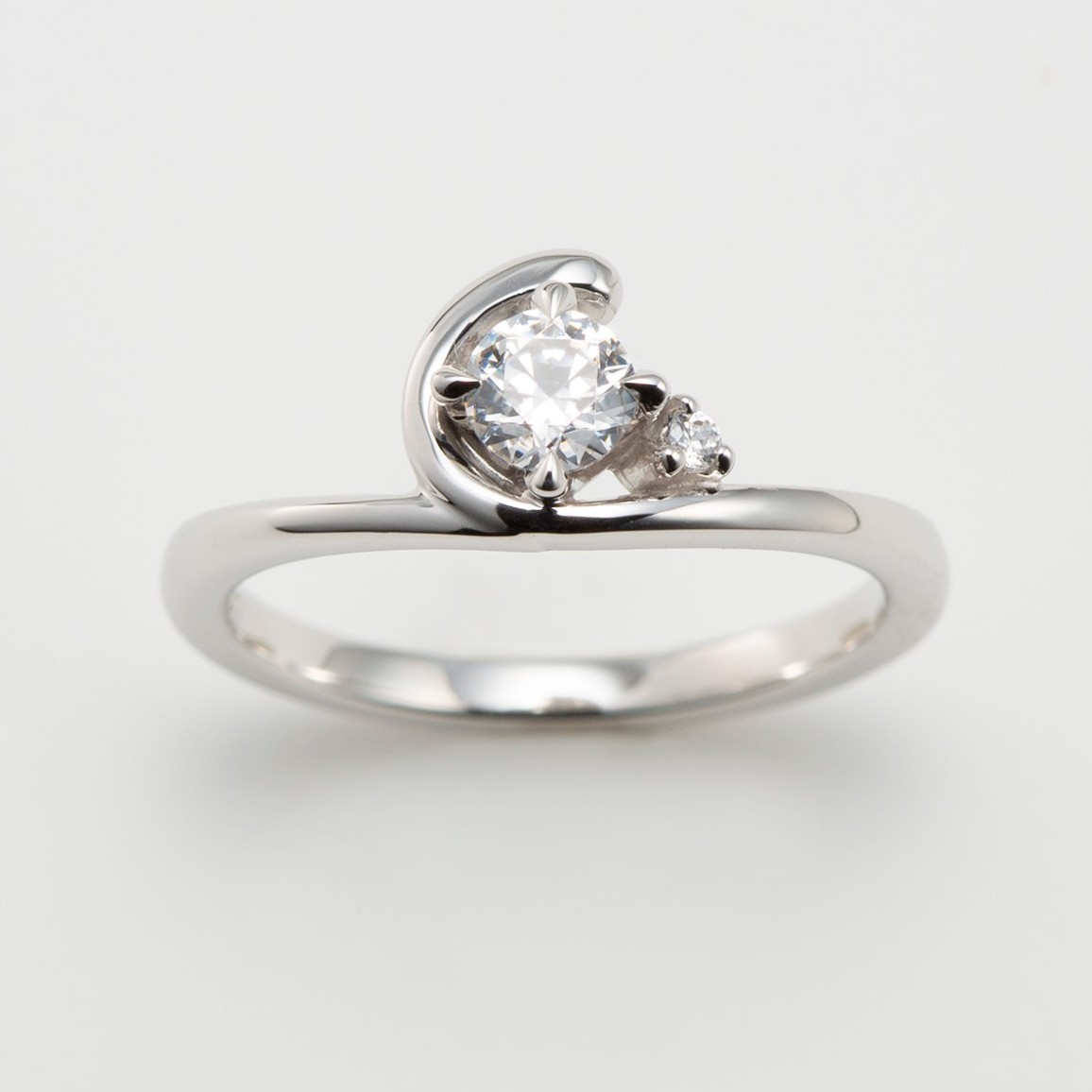 デザインの種類が豊富なオーダーメイドの婚約指輪