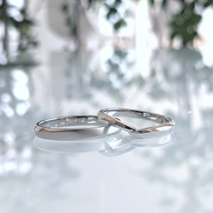 デザイン違いの結婚指輪