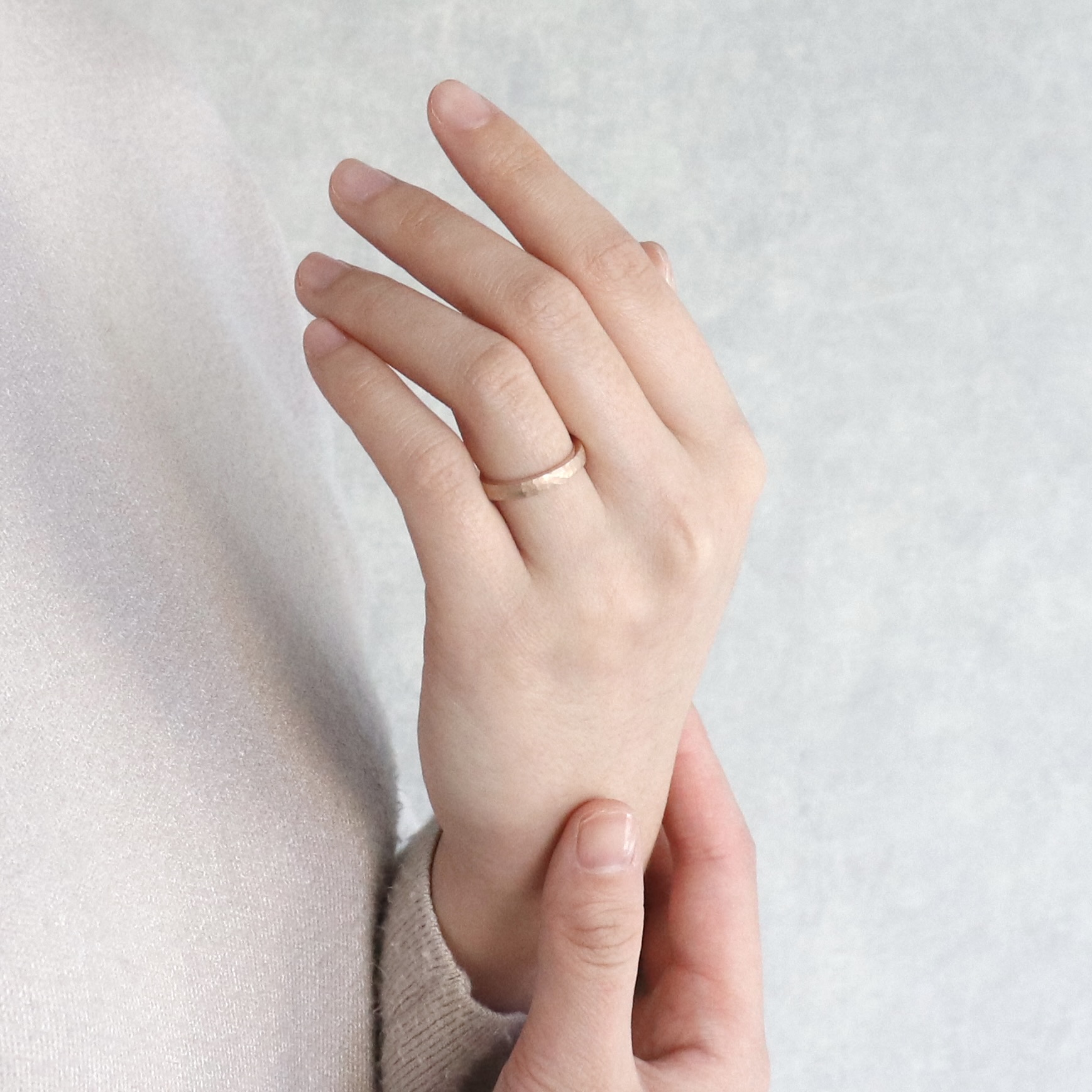 ペアリング 18金 ピンクゴールド つや消し マット 甲丸 天然石 ガーネット オーダー ペアリング 18金 ピンクゴールド つや消し マット 甲丸 ウエーブ