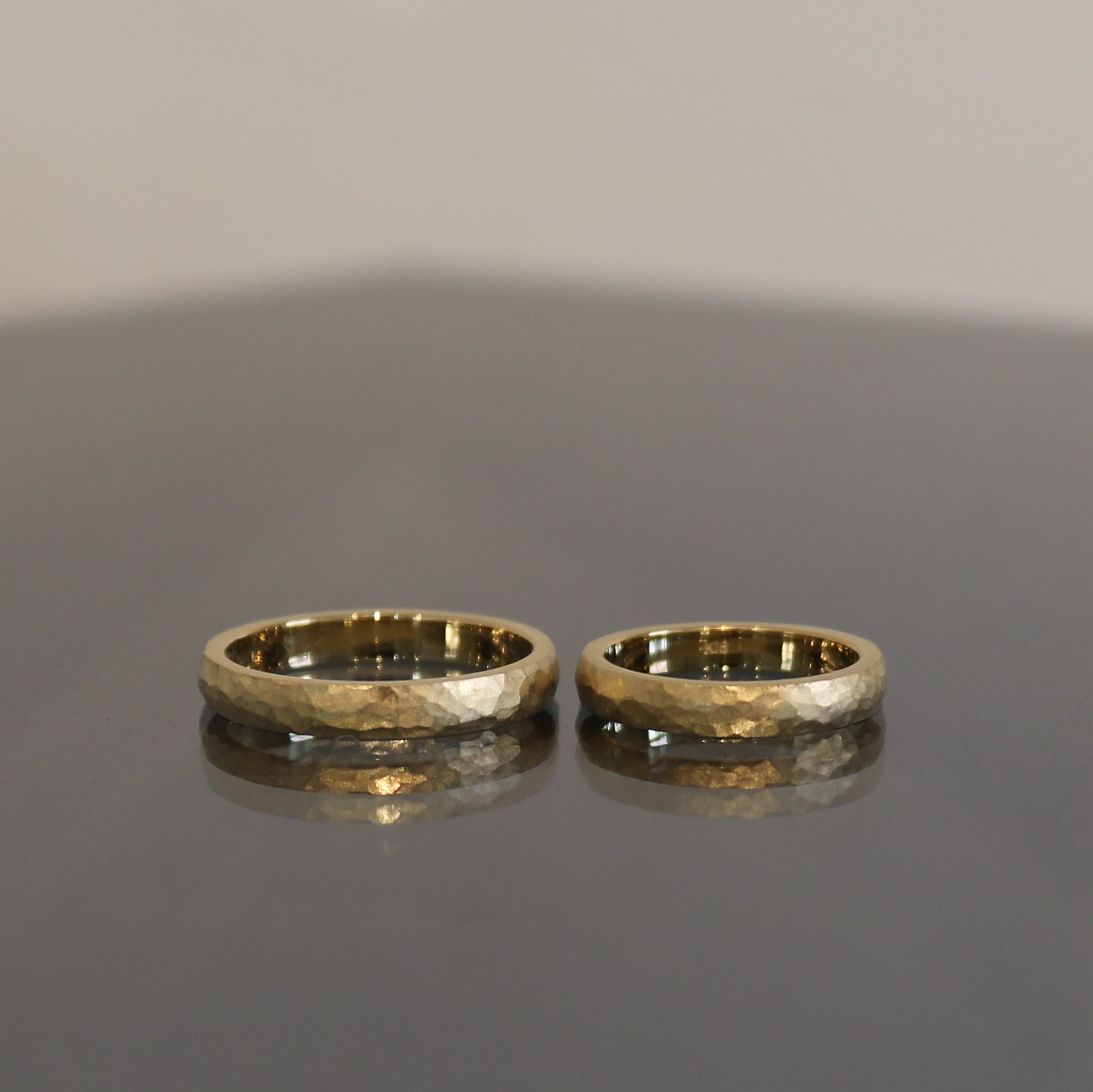 イエローゴールドの結婚指輪