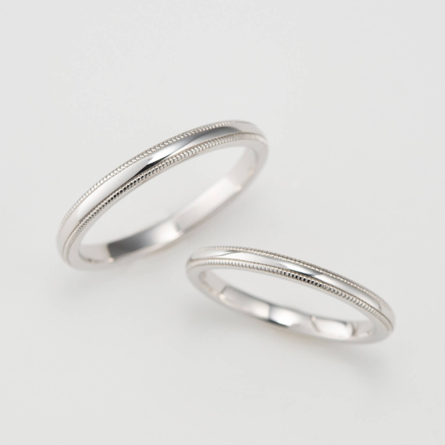 ミルグレインのプラチナの結婚指輪