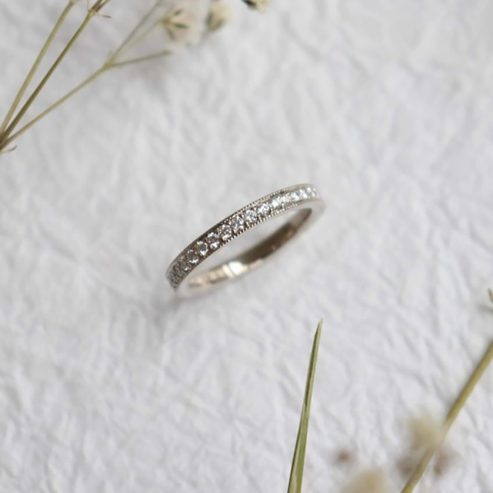 メレダイヤモンドとは｜魅力とメレダイヤを留めた結婚指輪の紹介