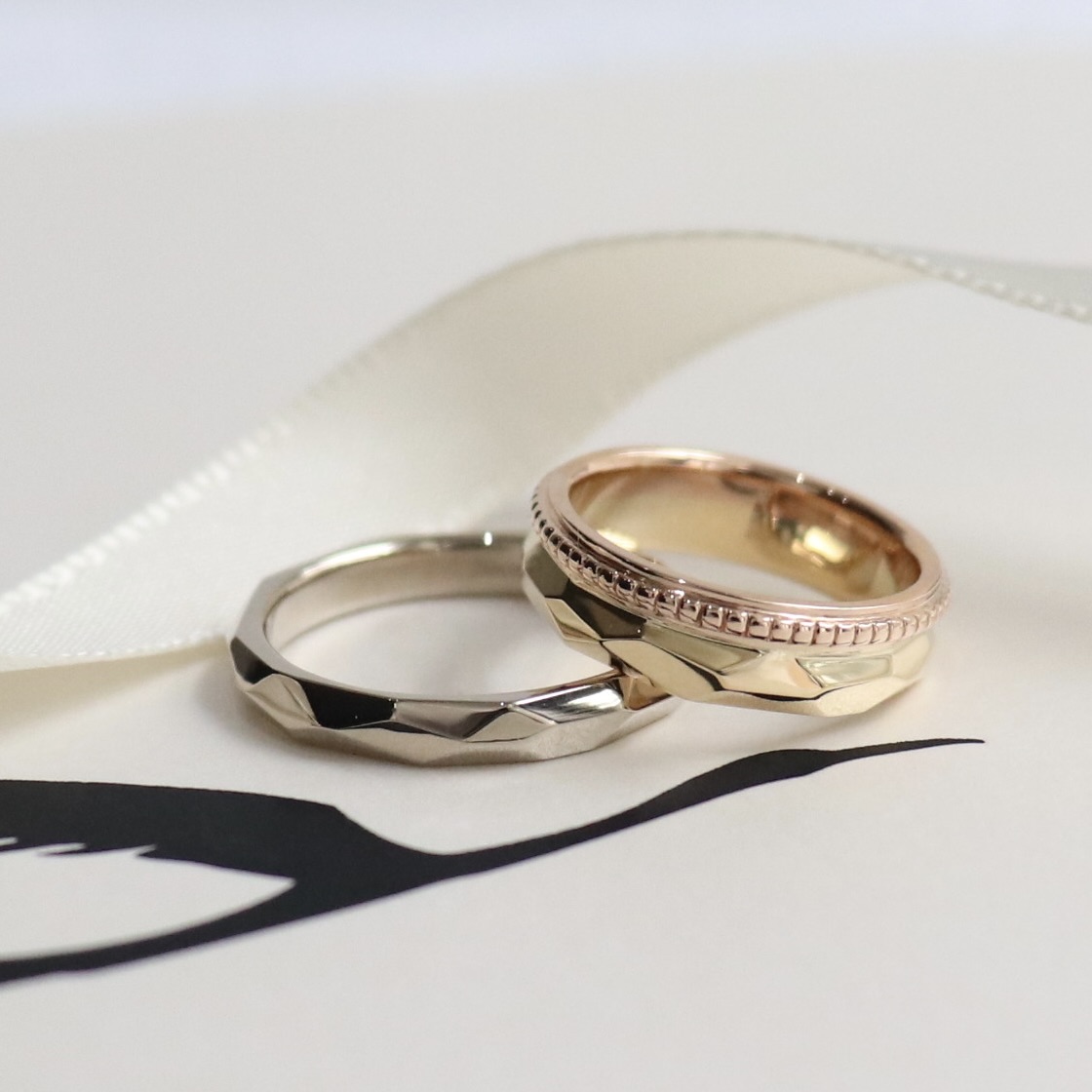 丸みのあるごつい結婚指輪