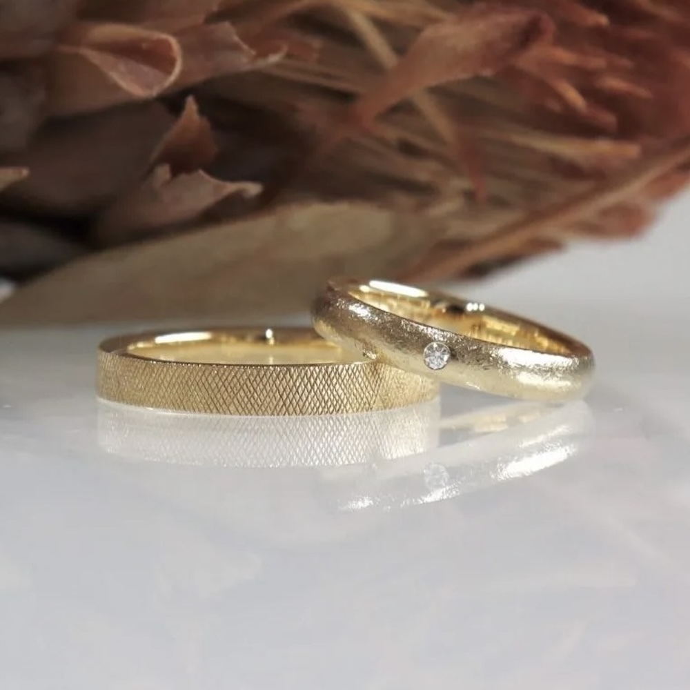 カジュアルな結婚指輪